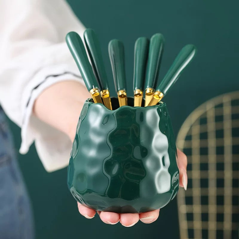 Tamara Dessert fork set with holder