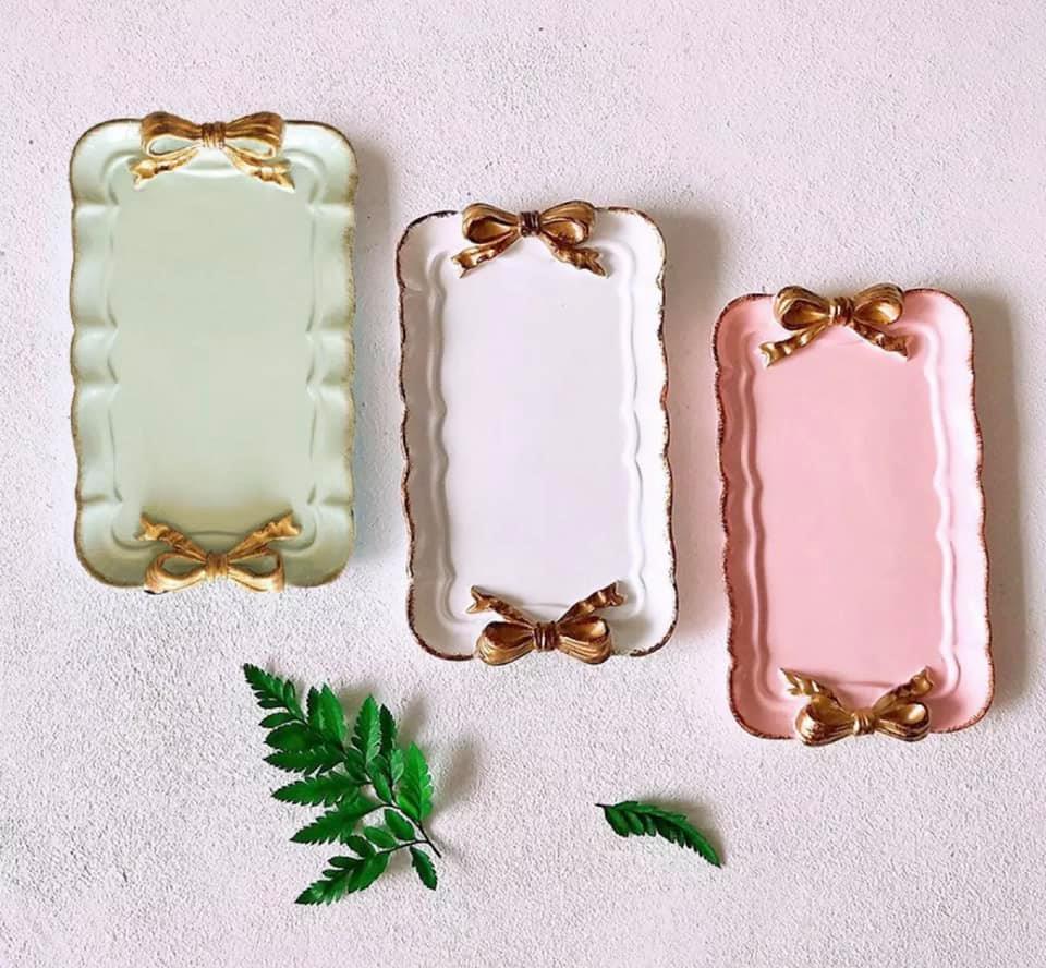 Savannah Bow Storage Tray