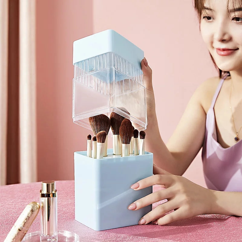 Willa brush storage box