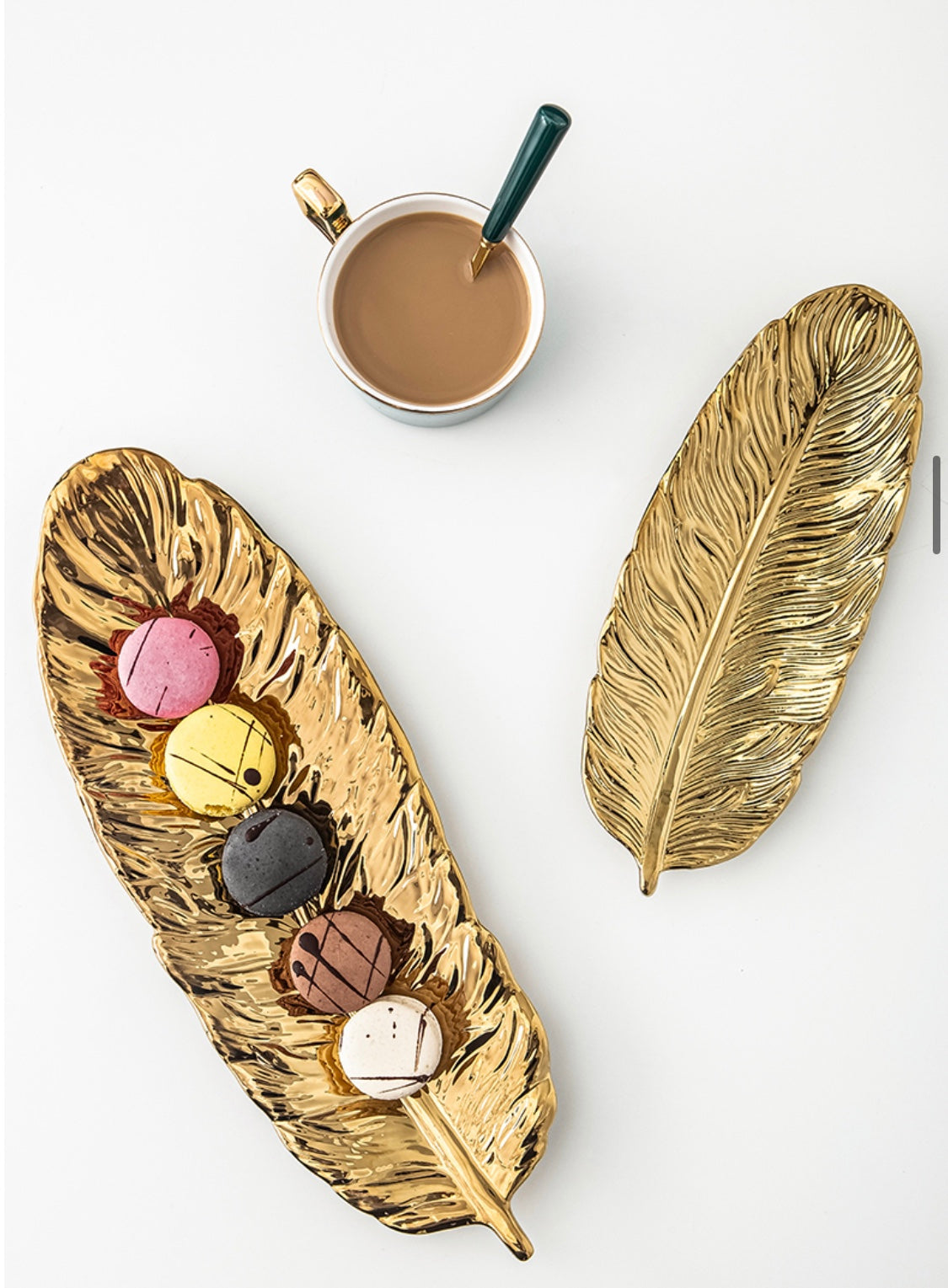 Malta Feather Ceramic Tray