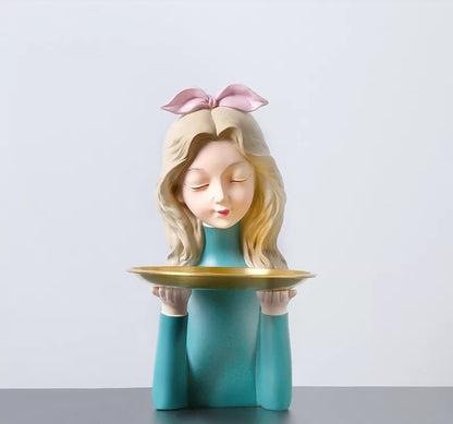 Honoka lady with tray