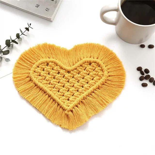 Avery heart fringe insulation pad