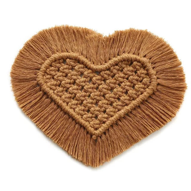 Avery heart fringe insulation pad