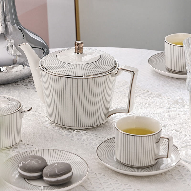 Ofelia High Tea Set