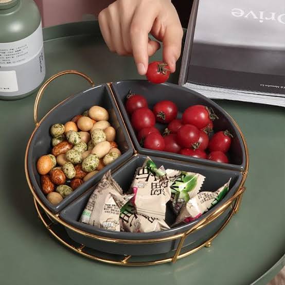 Teo Round Snack Tray