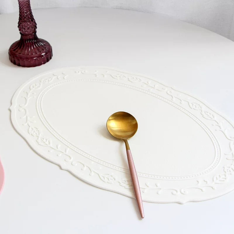 Lacey Silicone Placemat