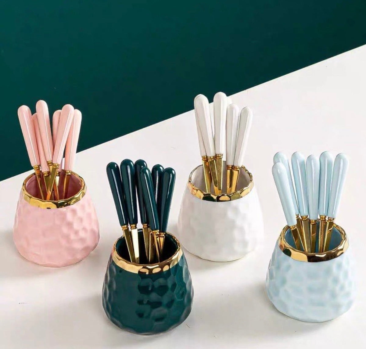 Tamara Dessert fork set with holder